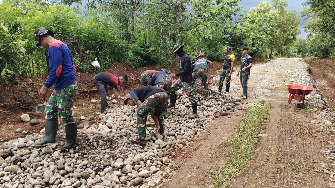 TMMD Ke – 119 Kodim 1409/Gowa Rintis Jalan Baru di Desa Panaikang