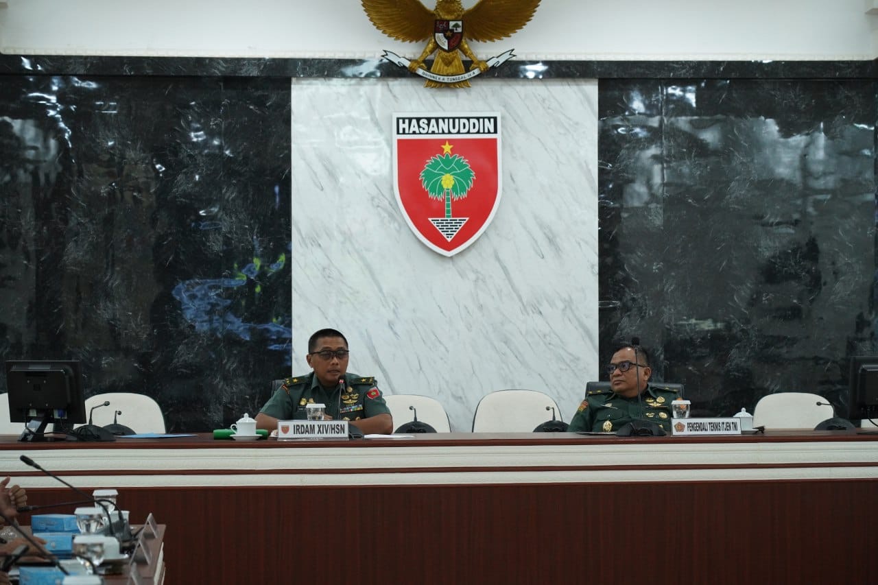 Irdam XIV/Hsn Memimpin Exit Meeting Audit Itjen TNI TA 2024 di Kodam XIV/Hsn