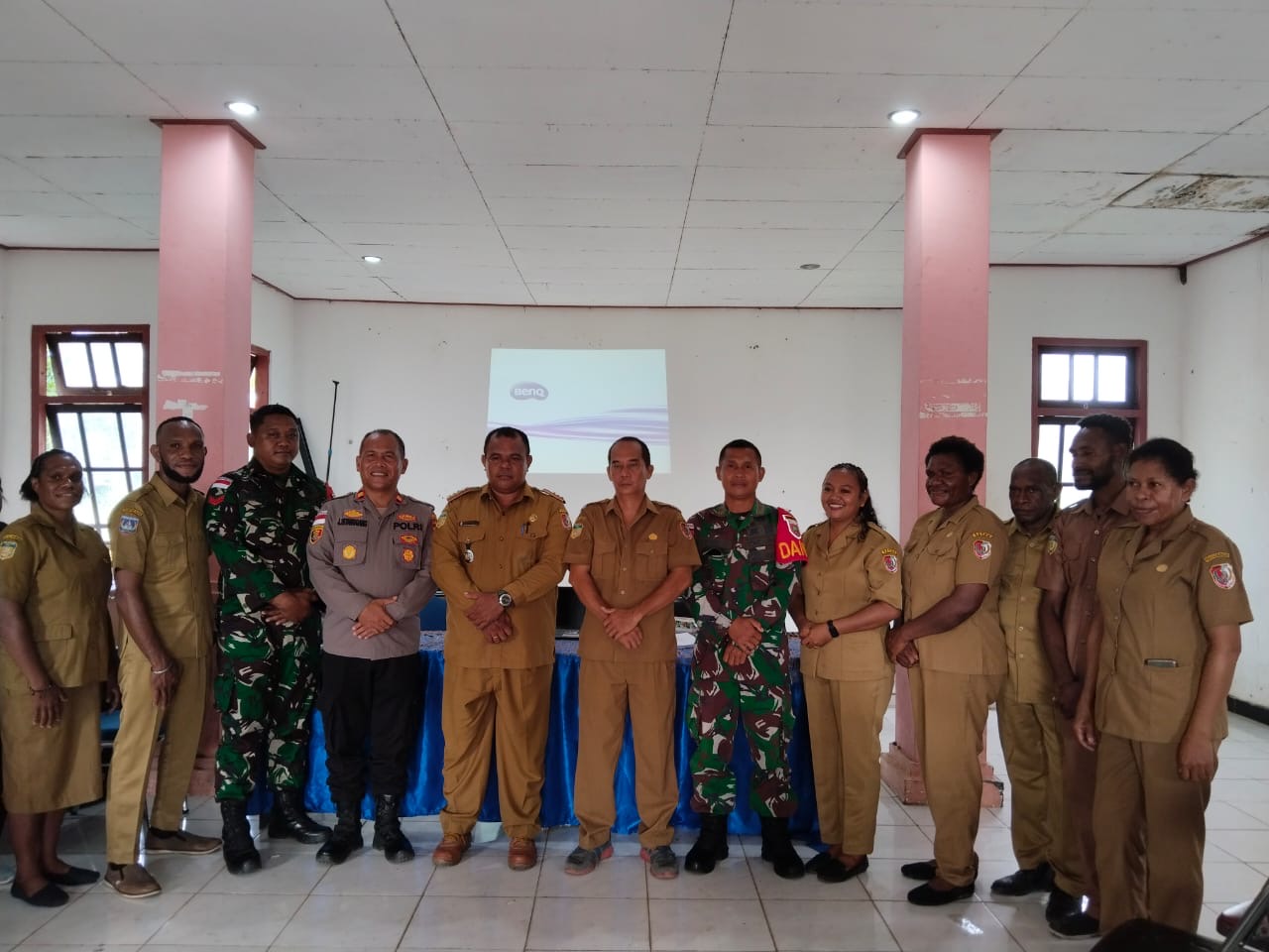 Demi Sukseskan Program Pembangunan Pemerintah Tahun 2025, Satgas Pamtas Yonif 726/Tml Turut Andil Dalam Musrenbang Distrik Naukenjerai