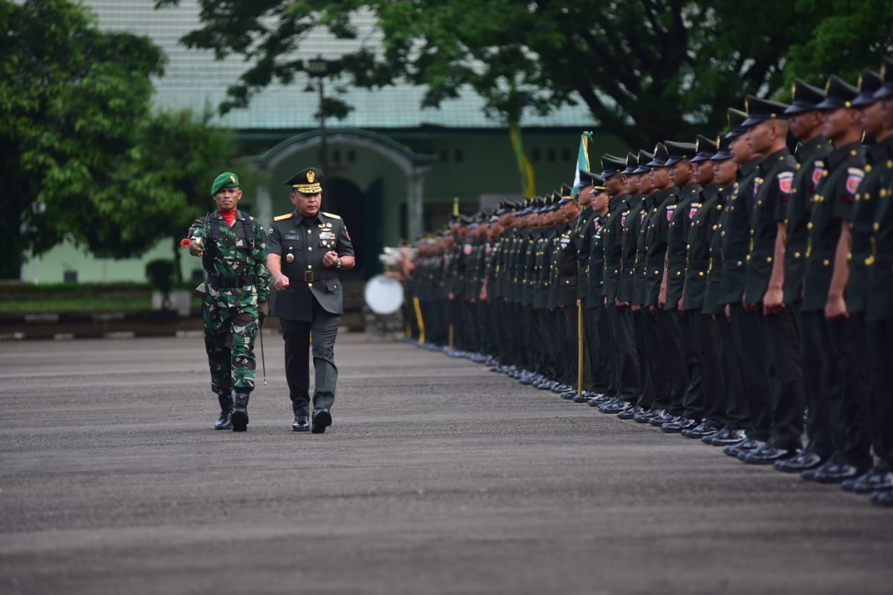 Pangdam XIV/Hsn Resmi Menutup Prodi Dikmata TNI AD Gel II, 110 Mantan Prasis Resmi Sandang Pangkat Prada