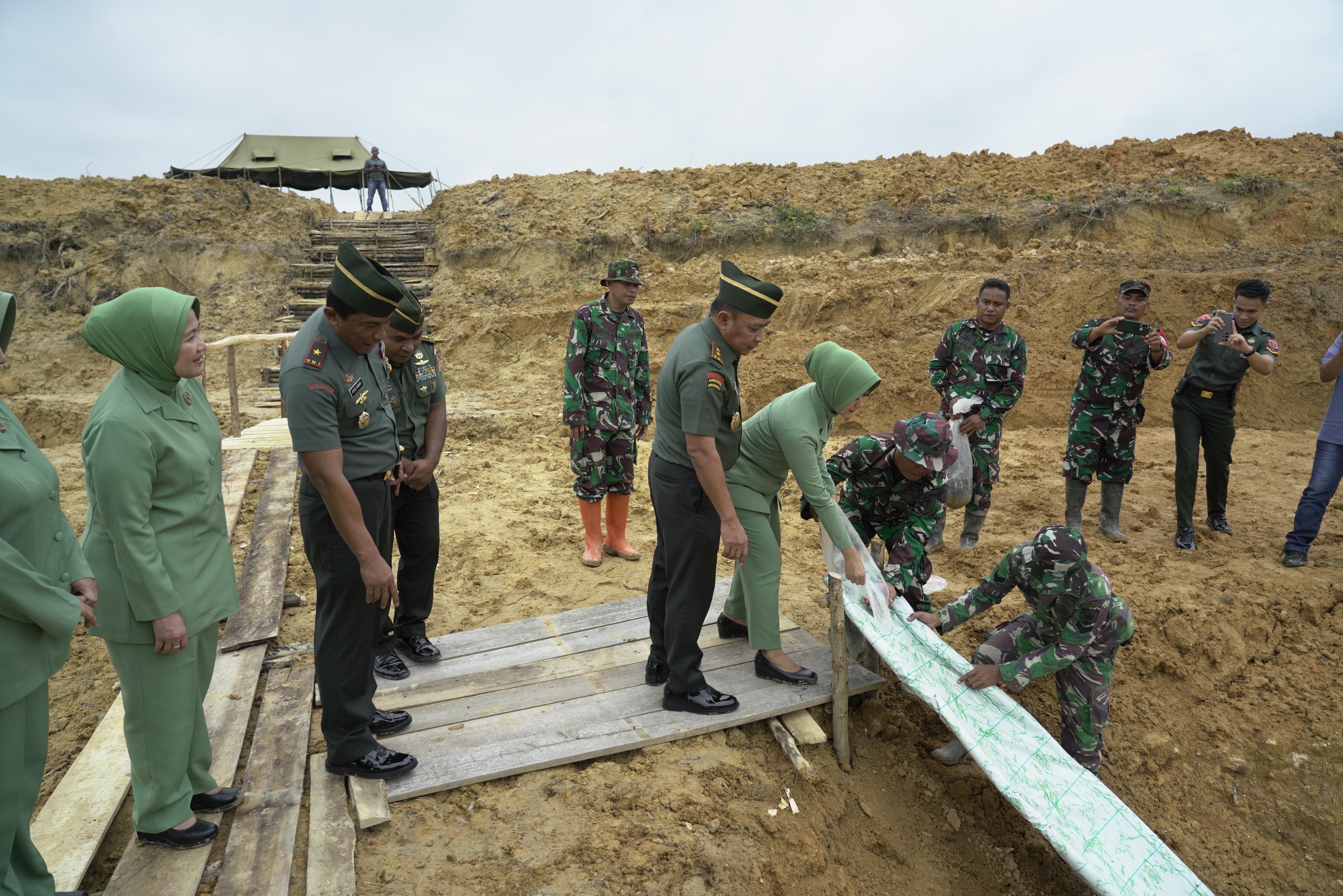 Pangdam XIV/Hsn Meninjau Kesiapan Ketahanan Pangan Program Unggulan Kasad di Wilayah Korem 143/HO, Kendari