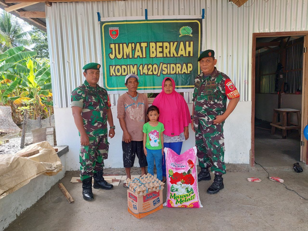 Koramil 1420-07/Baranti Jum’at Berkah Kepada Warga Binaan 