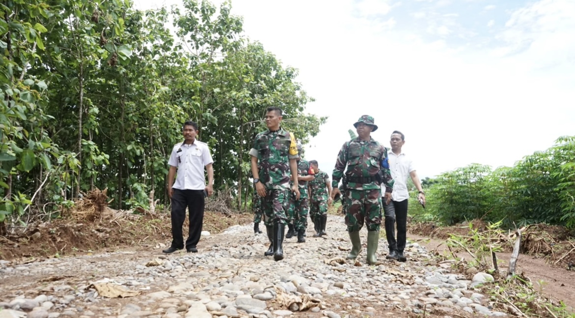 Kunjungan Kerja Tim Wasev Mabes TNI Ke Lokasi TMMD 119 Kodim 1409/Gowa