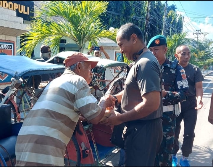 Jumat Berkah Menjadi Inspirasi Berbagi Dan Sarana Komunikasi TNI Dengan Rakyat