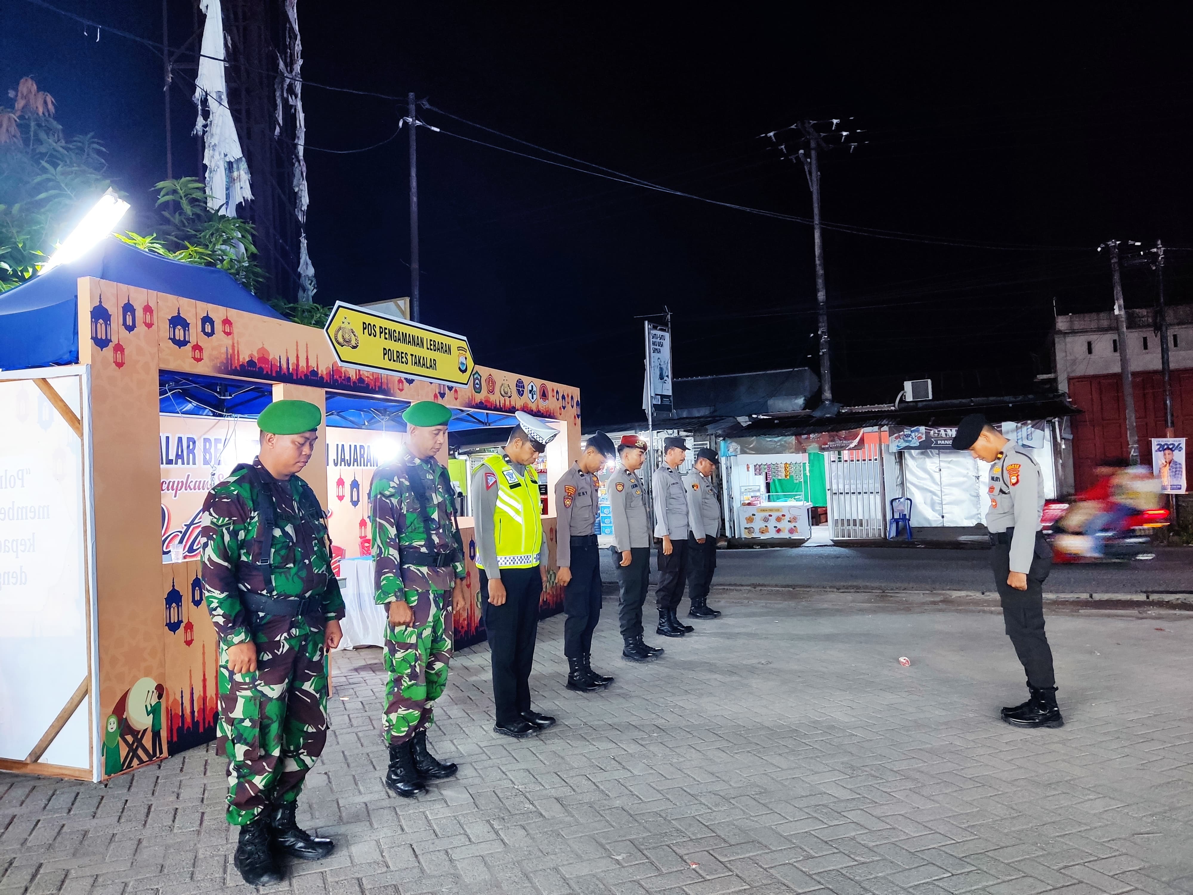 TNI - Polri Dan Instansi Terkait Bersinergi Lakukan Pengamanan Dan Pemantauan Arus Mudik Lebaran