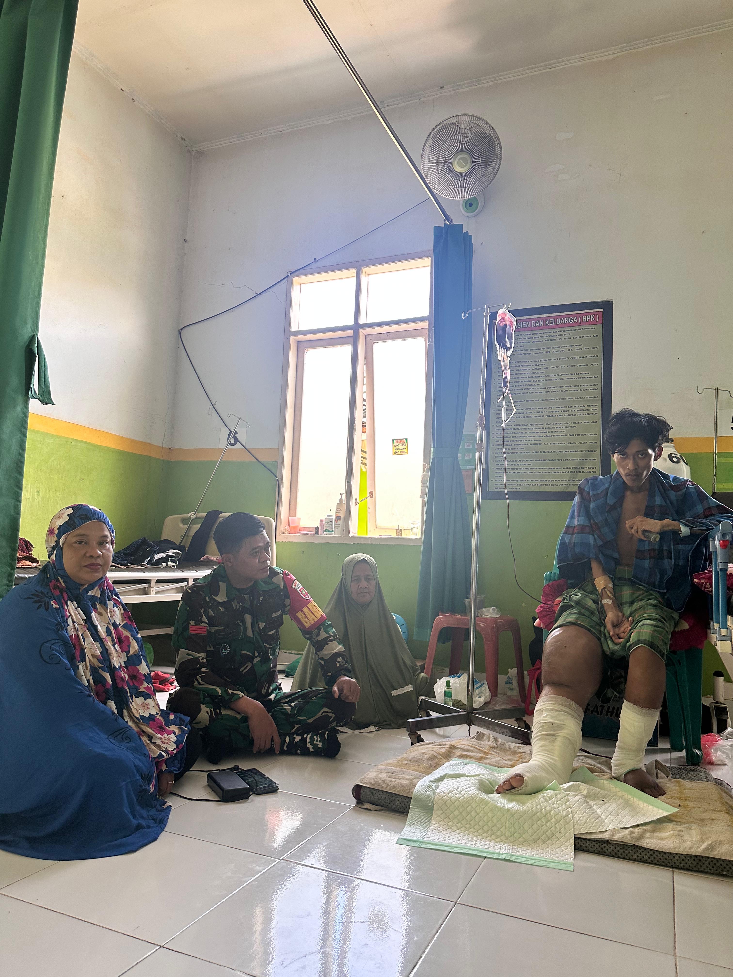 Babinsa Koramil 03/Lasusua Galang donasi penyakit tumor ganas