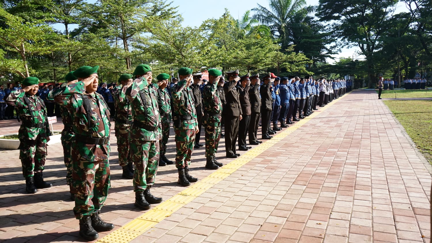 Dandim 1409/Gowa Hadiri Upacara Hardiknas Bersama Forkopimda