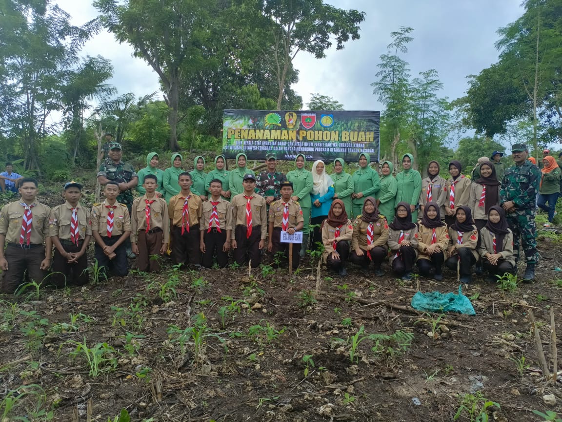 Penanaman Pohon Buah Kodim 1415/Selayar, Sebagai Bentuk Dukungan Program Penghijauan 