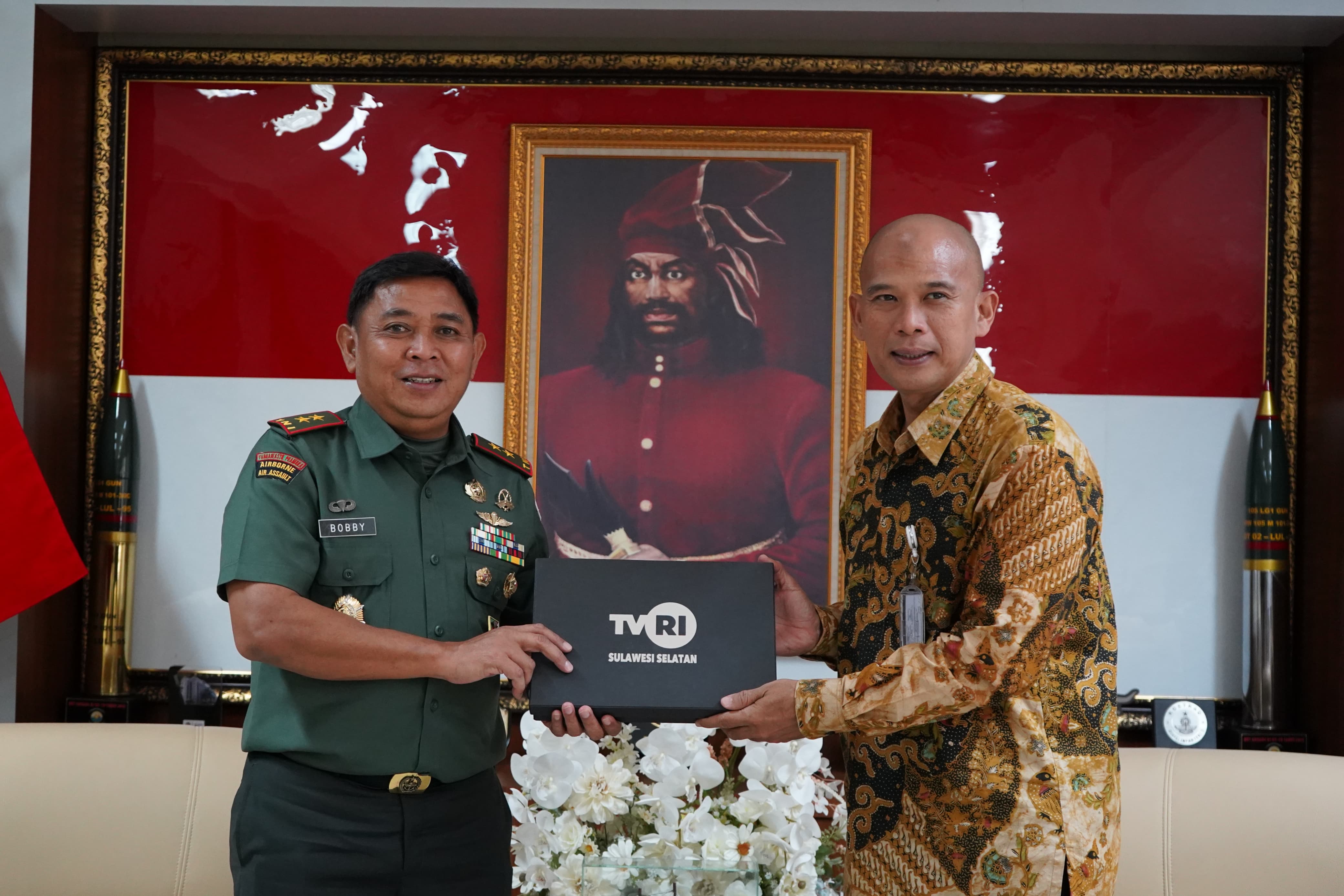 Pangdam XIV/Hsn Menerima Audiensi Pejabat Baru Kepala Stasiun TVRI Sulsel