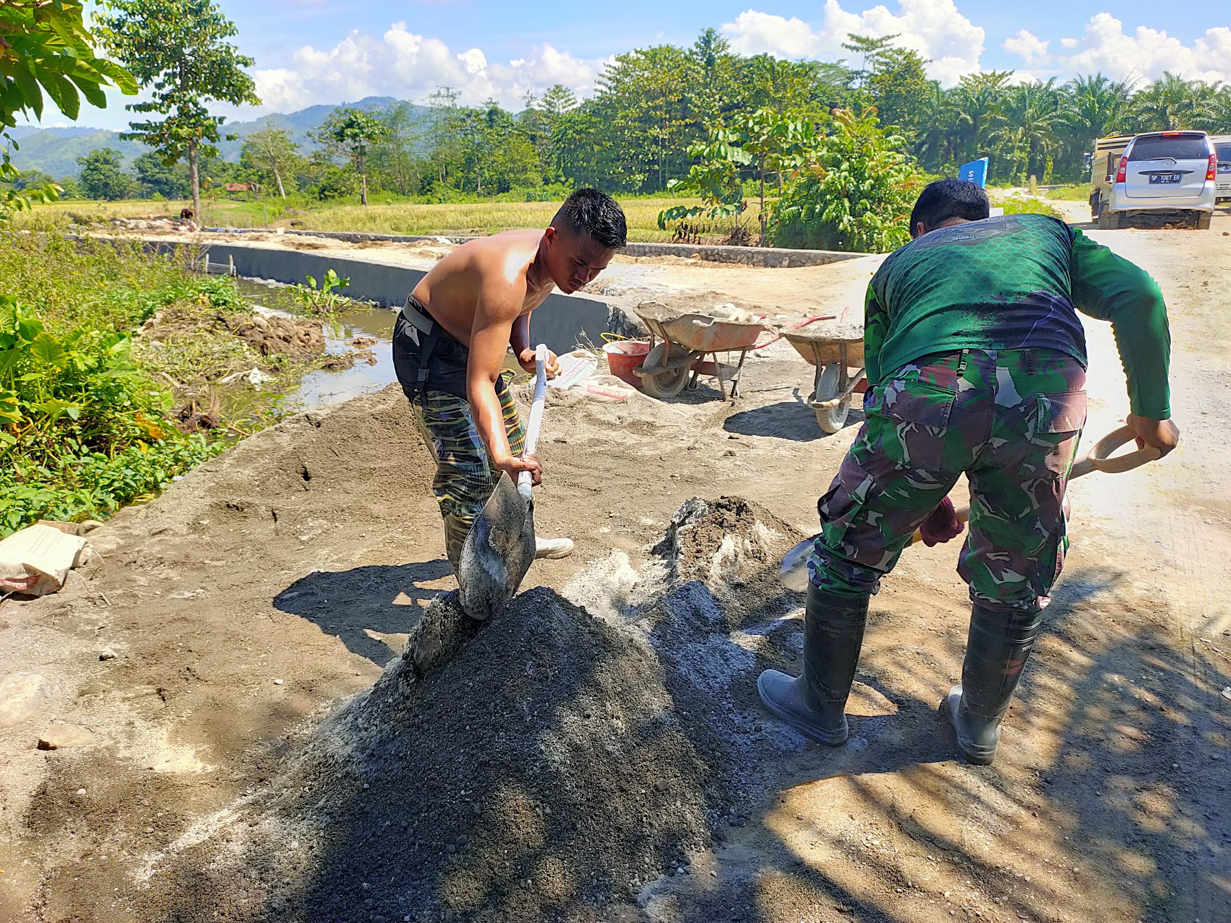 Satgas TMMD Kodim 1403/Palopo ke- 120 TA 2024 dengan Tema" Darma Bakti TMMD Mewujudkan Percepatan pembangunan Wilayah