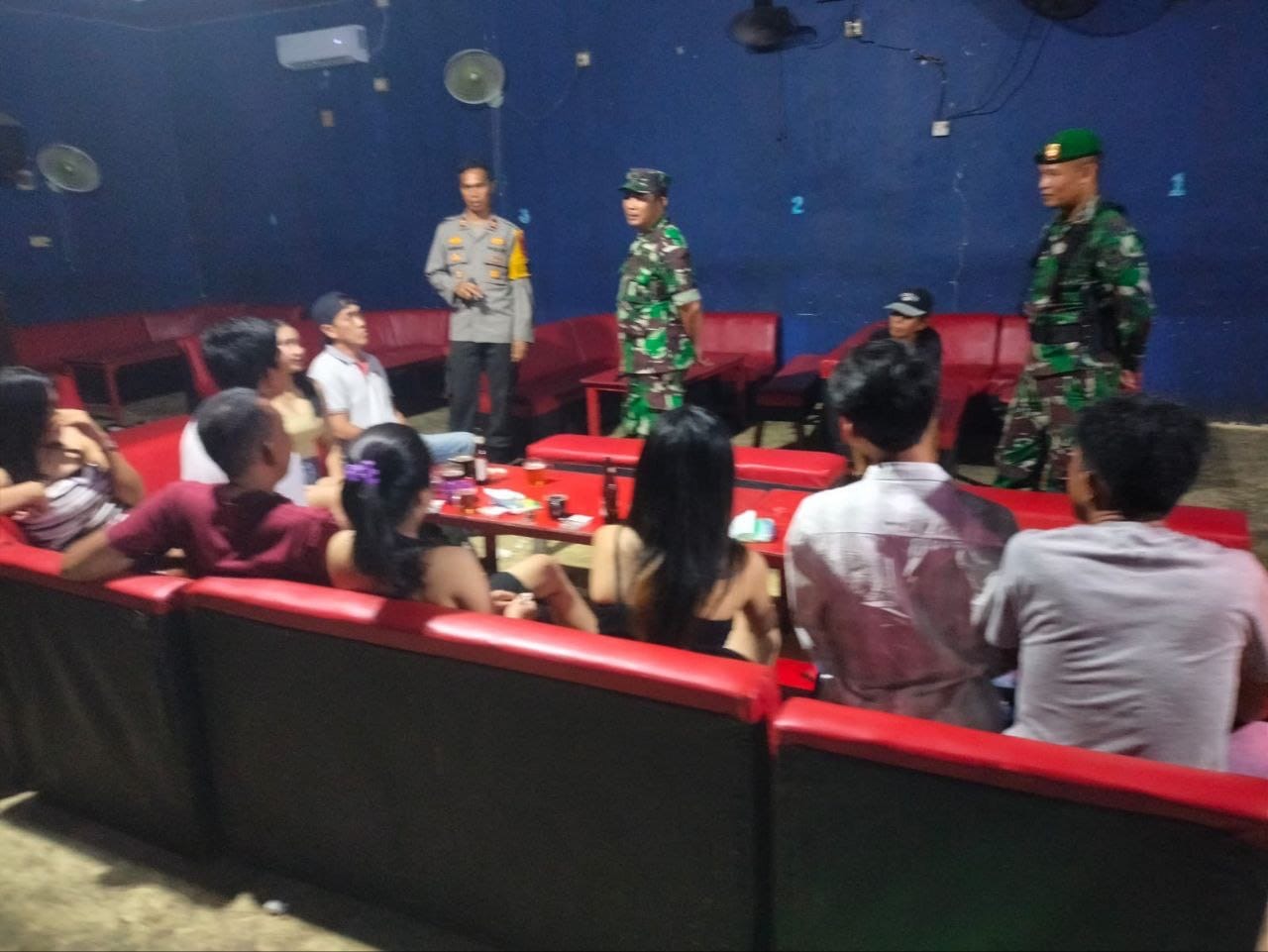 Amankan Kamtibmas Jelang Pilkada, TNI-Polri Gelar Patroli Bersama di Kabupaten Sidrap