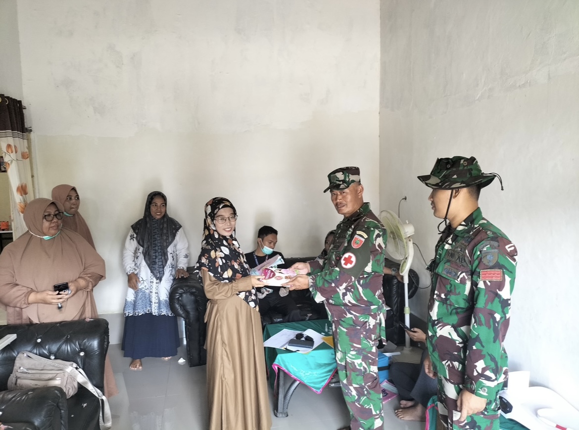 Satgas TMMD Ke-120 Dampingi Posyandu