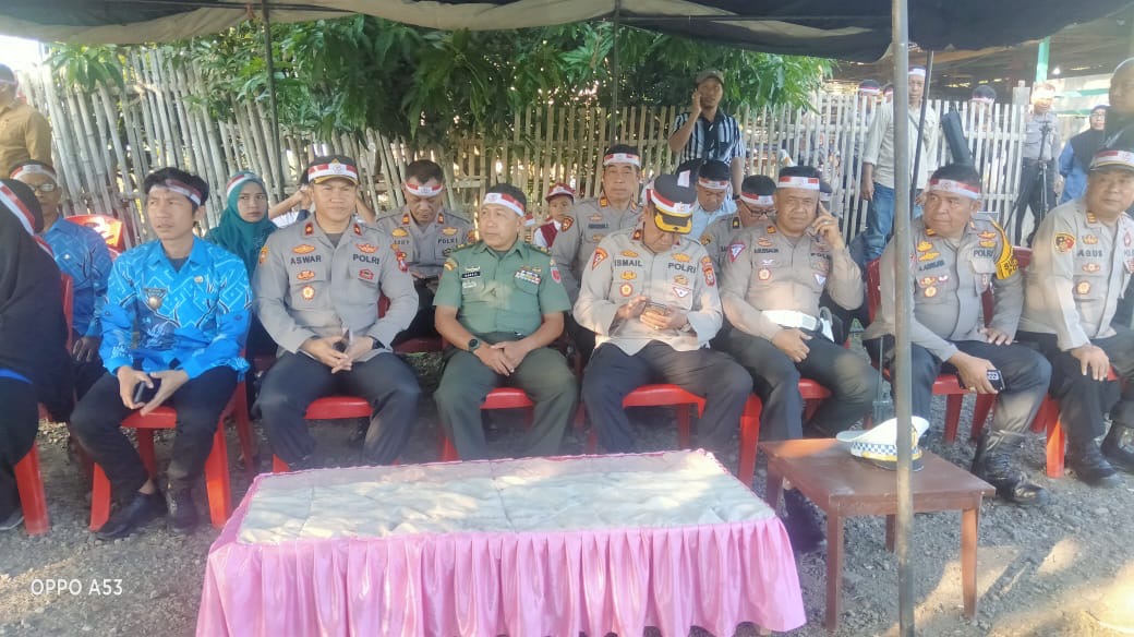 Danramil 02/Eremerasa Wakili Dandim 1410 Bantaeng Mengikuti Penanaman Pohon Dalam Rangka Hari Bhayangkara Ke-78