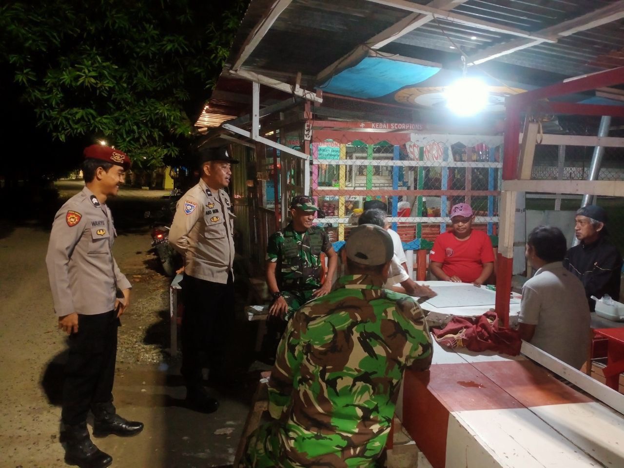 Koramil 1420-05/Dua Pitue Bersama Polsek Dua Pitue Gelar Patroli Malam Jelang Hari Raya Idhul Adha